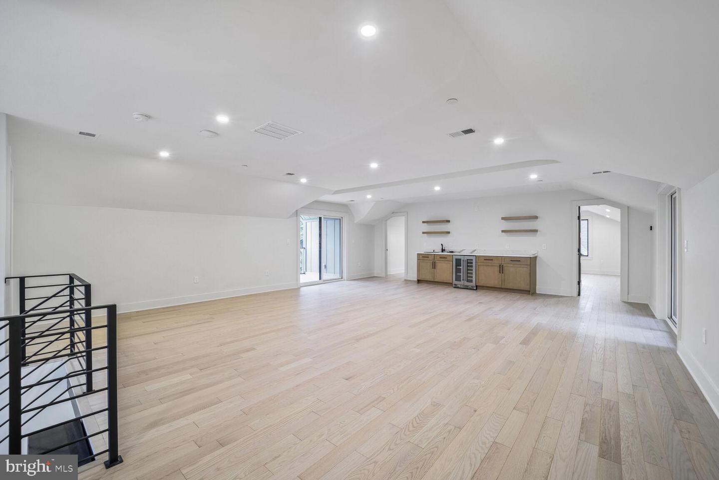 4428 ALBEMARLE ST NW, WASHINGTON, District Of Columbia 20016, 7 Bedrooms Bedrooms, ,6 BathroomsBathrooms,Residential,For sale,4428 ALBEMARLE ST NW,DCDC2156982 MLS # DCDC2156982