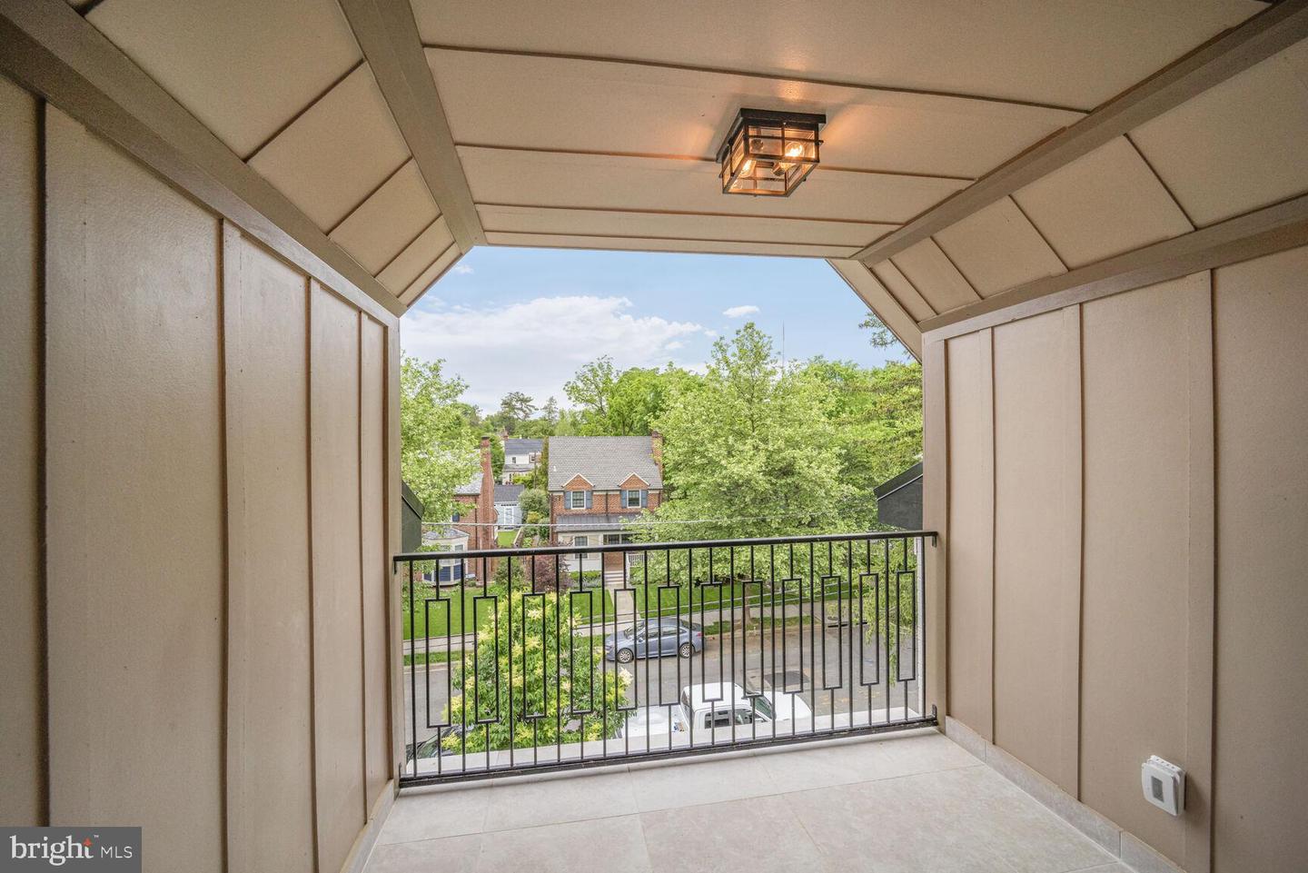 4428 ALBEMARLE ST NW, WASHINGTON, District Of Columbia 20016, 7 Bedrooms Bedrooms, ,6 BathroomsBathrooms,Residential,For sale,4428 ALBEMARLE ST NW,DCDC2156982 MLS # DCDC2156982