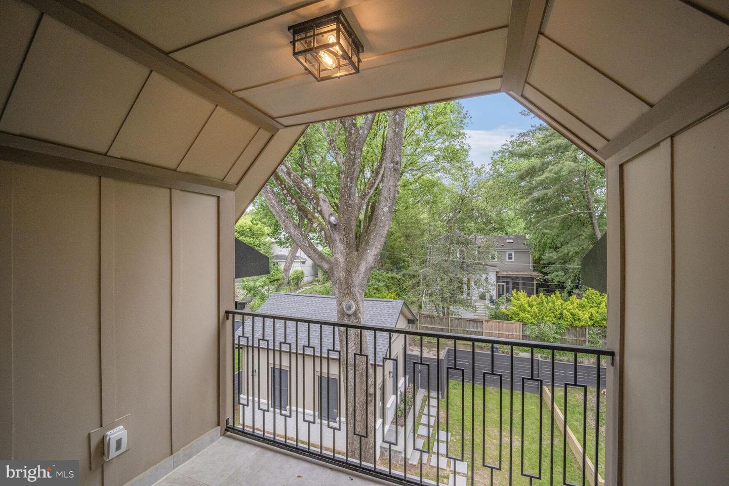 4428 ALBEMARLE ST NW, WASHINGTON, District Of Columbia 20016, 7 Bedrooms Bedrooms, ,6 BathroomsBathrooms,Residential,For sale,4428 ALBEMARLE ST NW,DCDC2156982 MLS # DCDC2156982