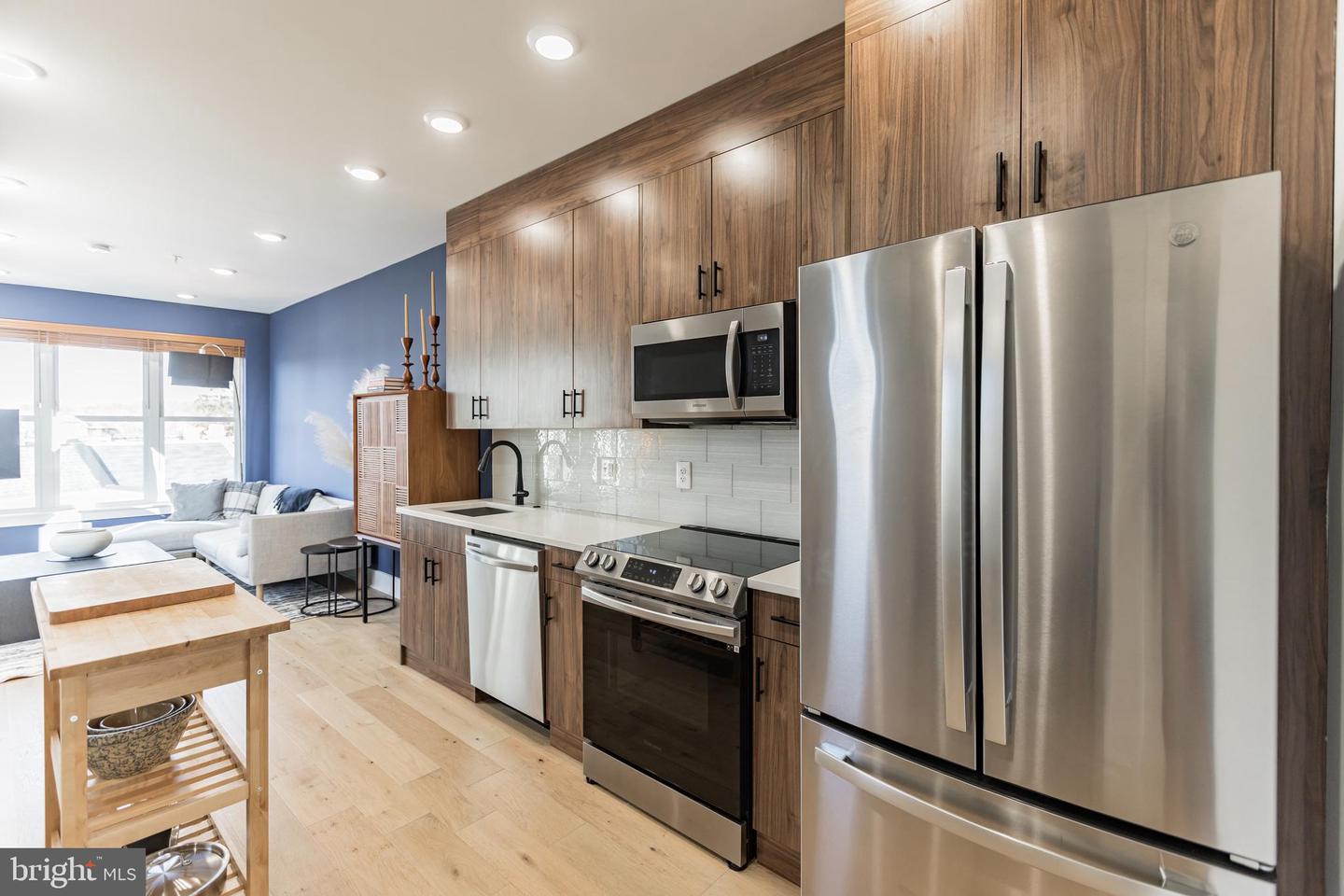 235 FLORIDA AVE NW #5, WASHINGTON, District Of Columbia 20001, 1 Bedroom Bedrooms, ,1 BathroomBathrooms,Residential,For sale,235 FLORIDA AVE NW #5,DCDC2185080 MLS # DCDC2185080