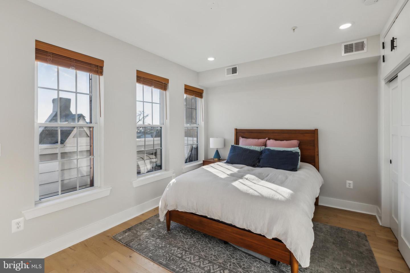 235 FLORIDA AVE NW #5, WASHINGTON, District Of Columbia 20001, 1 Bedroom Bedrooms, ,1 BathroomBathrooms,Residential,For sale,235 FLORIDA AVE NW #5,DCDC2185080 MLS # DCDC2185080