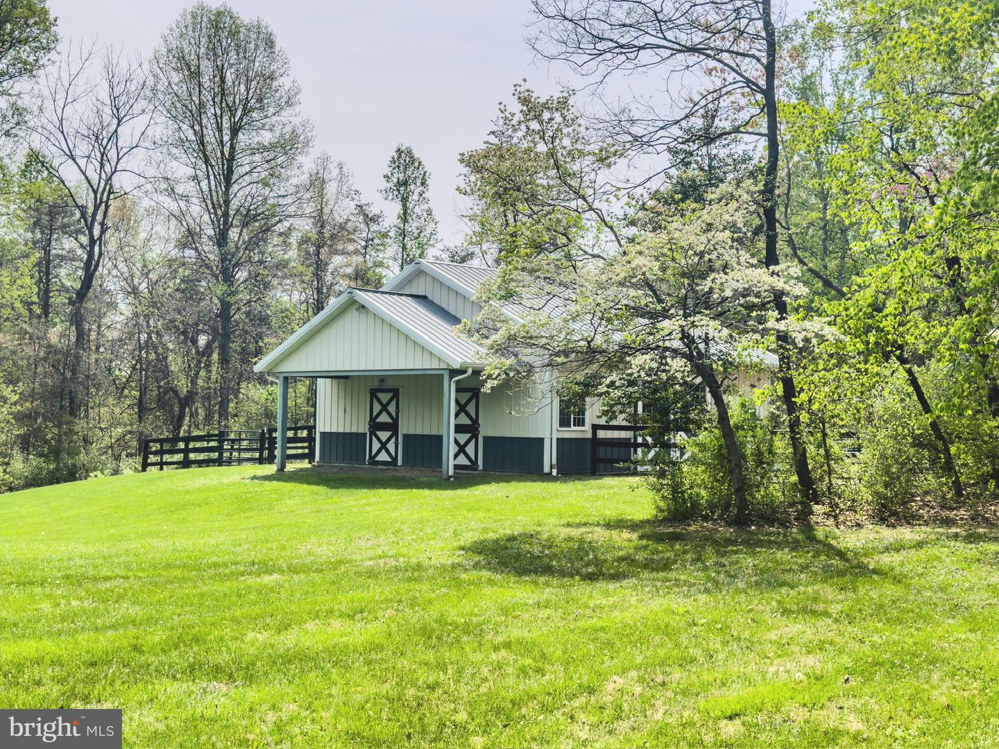 8390 SYLVAN WAY, CLIFTON, Virginia 20124, 4 Bedrooms Bedrooms, ,4 BathroomsBathrooms,Residential,For sale,8390 SYLVAN WAY,VAFX2229410 MLS # VAFX2229410
