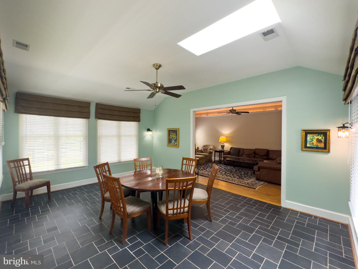 8390 SYLVAN WAY, CLIFTON, Virginia 20124, 4 Bedrooms Bedrooms, ,4 BathroomsBathrooms,Residential,For sale,8390 SYLVAN WAY,VAFX2229410 MLS # VAFX2229410