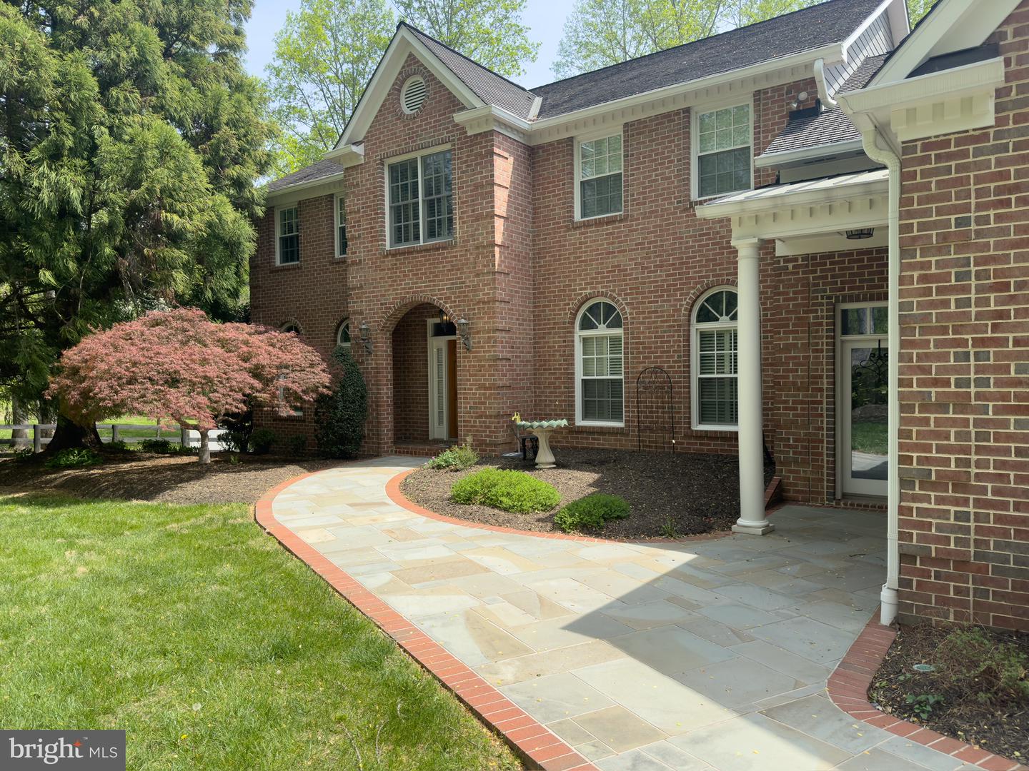 8390 SYLVAN WAY, CLIFTON, Virginia 20124, 4 Bedrooms Bedrooms, ,4 BathroomsBathrooms,Residential,For sale,8390 SYLVAN WAY,VAFX2229410 MLS # VAFX2229410