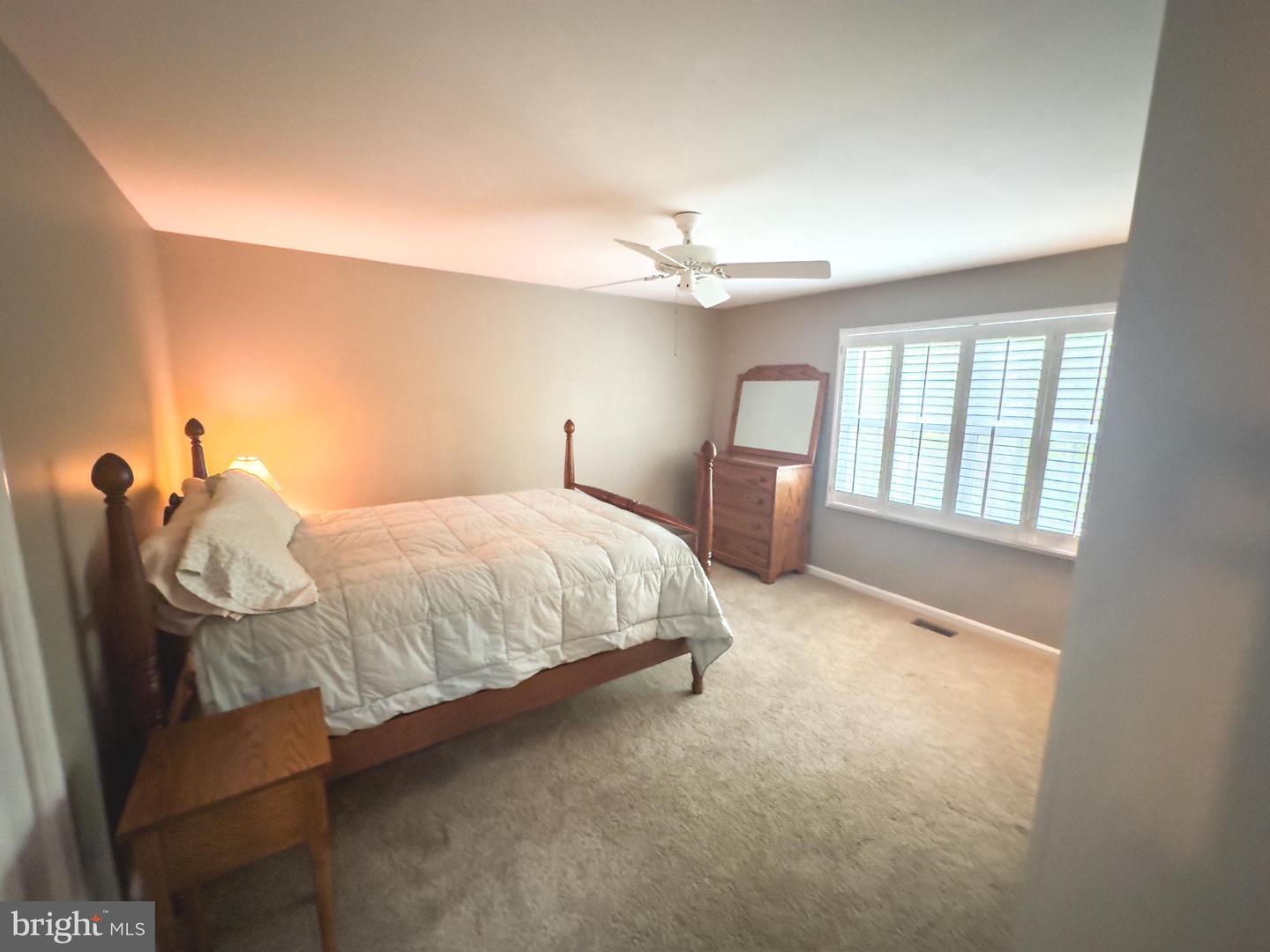 8390 SYLVAN WAY, CLIFTON, Virginia 20124, 4 Bedrooms Bedrooms, ,4 BathroomsBathrooms,Residential,For sale,8390 SYLVAN WAY,VAFX2229410 MLS # VAFX2229410