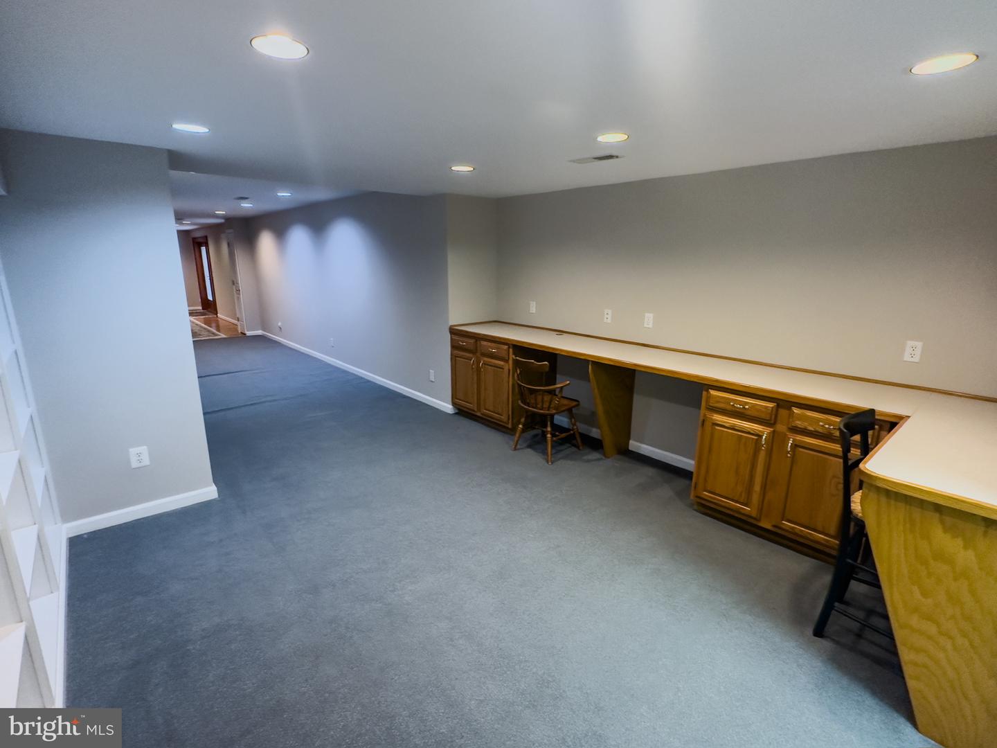 8390 SYLVAN WAY, CLIFTON, Virginia 20124, 4 Bedrooms Bedrooms, ,4 BathroomsBathrooms,Residential,For sale,8390 SYLVAN WAY,VAFX2229410 MLS # VAFX2229410