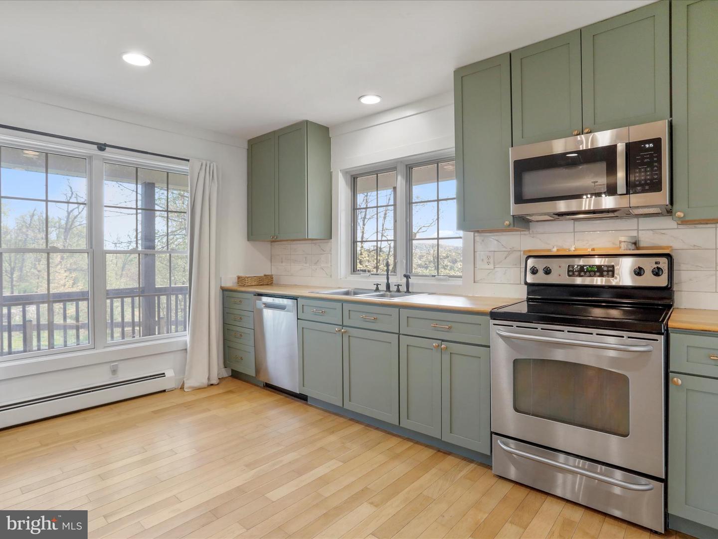 545 DEER RUN, WINCHESTER, Virginia 22602, 4 Bedrooms Bedrooms, ,2 BathroomsBathrooms,Residential,For sale,545 DEER RUN,VAFV2033086 MLS # VAFV2033086