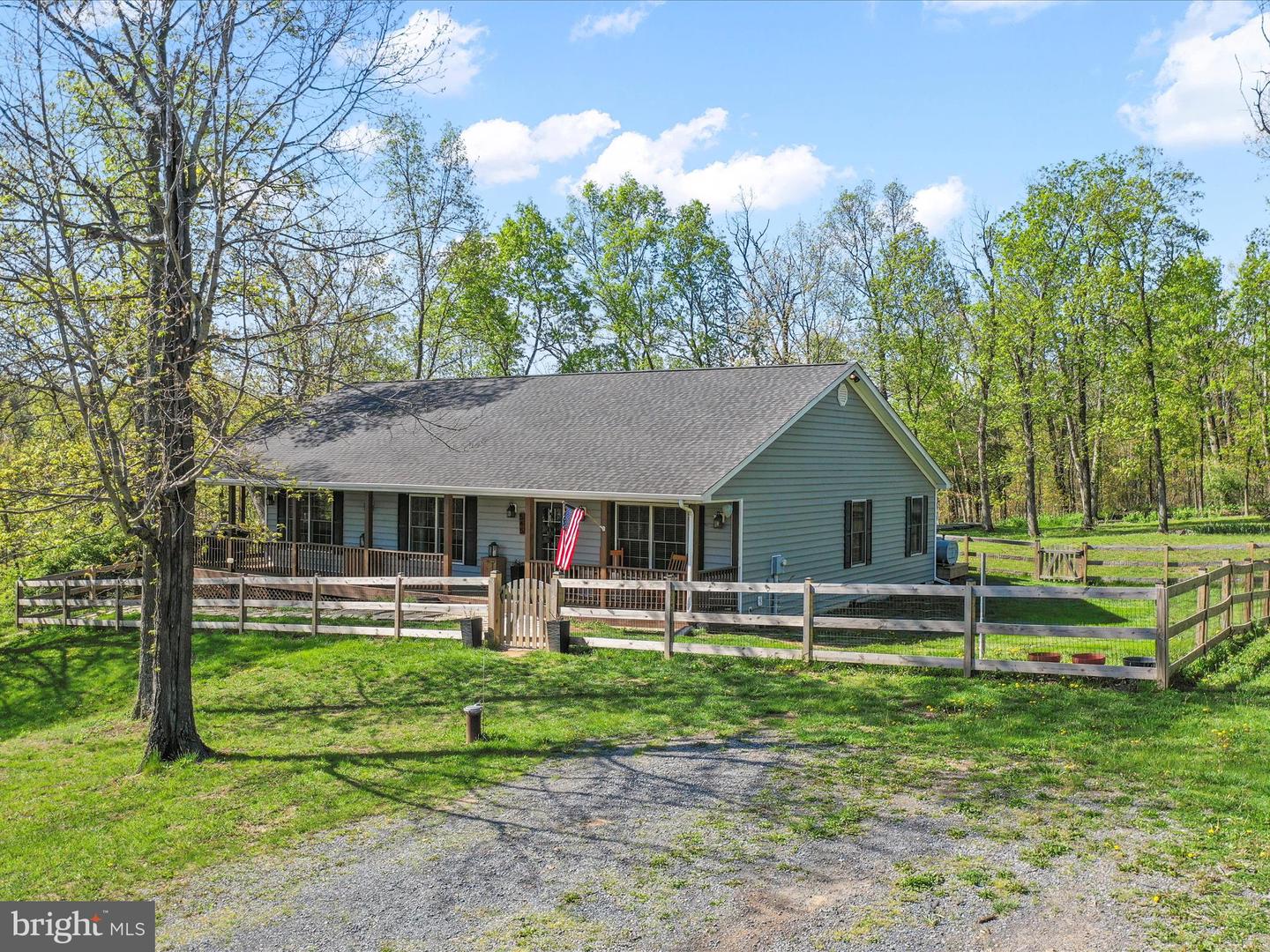 545 DEER RUN, WINCHESTER, Virginia 22602, 4 Bedrooms Bedrooms, ,2 BathroomsBathrooms,Residential,For sale,545 DEER RUN,VAFV2033086 MLS # VAFV2033086
