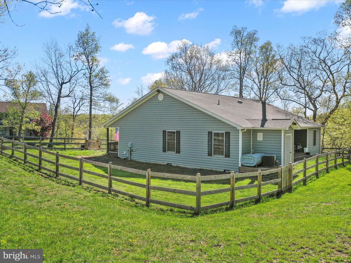 545 DEER RUN, WINCHESTER, Virginia 22602, 4 Bedrooms Bedrooms, ,2 BathroomsBathrooms,Residential,For sale,545 DEER RUN,VAFV2033086 MLS # VAFV2033086