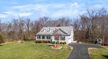 11009 WEAVERSVILLE RD, BEALETON, Virginia 22712, 3 Bedrooms Bedrooms, ,2 BathroomsBathrooms,Residential,For sale,11009 WEAVERSVILLE RD,VAFQ2016000 MLS # VAFQ2016000