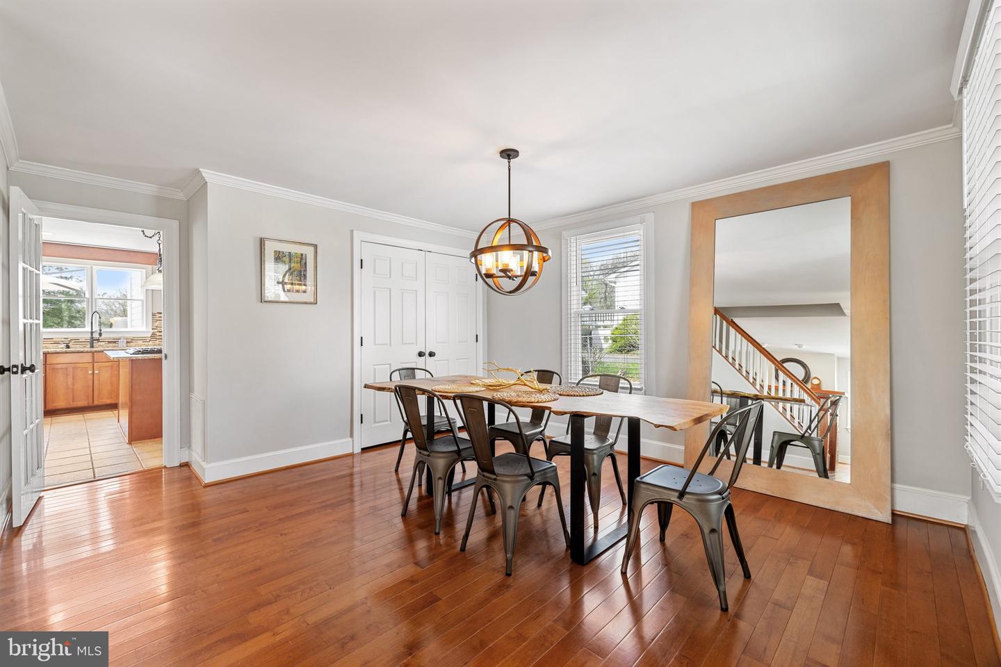 201 N 33RD ST, PURCELLVILLE, Virginia 20132, 5 Bedrooms Bedrooms, ,2 BathroomsBathrooms,Residential,For sale,201 N 33RD ST,VALO2092884 MLS # VALO2092884