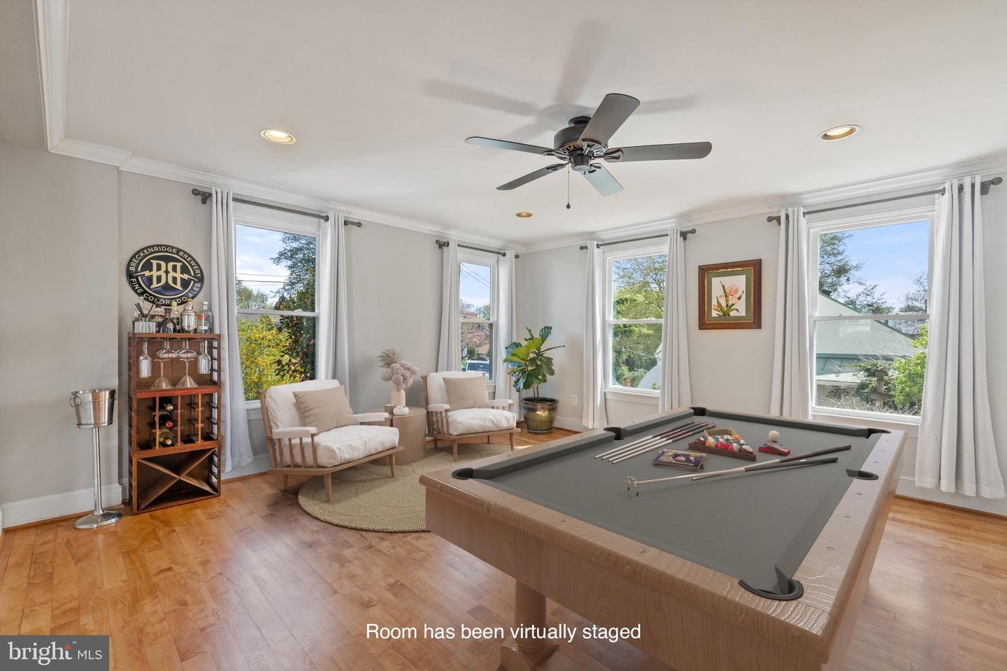 201 N 33RD ST, PURCELLVILLE, Virginia 20132, 5 Bedrooms Bedrooms, ,2 BathroomsBathrooms,Residential,For sale,201 N 33RD ST,VALO2092884 MLS # VALO2092884