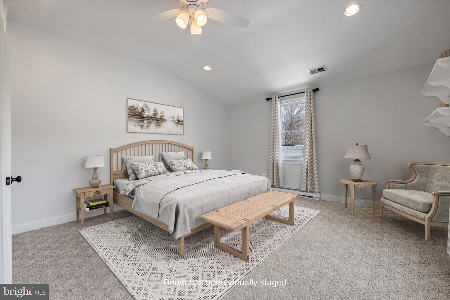 201 N 33RD ST, PURCELLVILLE, Virginia 20132, 5 Bedrooms Bedrooms, ,2 BathroomsBathrooms,Residential,For sale,201 N 33RD ST,VALO2092884 MLS # VALO2092884