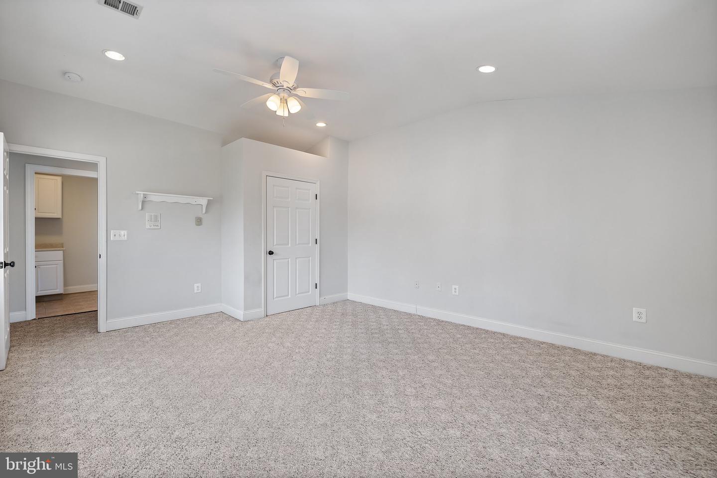 201 N 33RD ST, PURCELLVILLE, Virginia 20132, 5 Bedrooms Bedrooms, ,2 BathroomsBathrooms,Residential,For sale,201 N 33RD ST,VALO2092884 MLS # VALO2092884