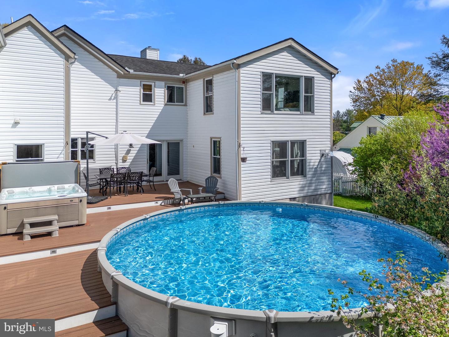 201 N 33RD ST, PURCELLVILLE, Virginia 20132, 5 Bedrooms Bedrooms, ,2 BathroomsBathrooms,Residential,For sale,201 N 33RD ST,VALO2092884 MLS # VALO2092884