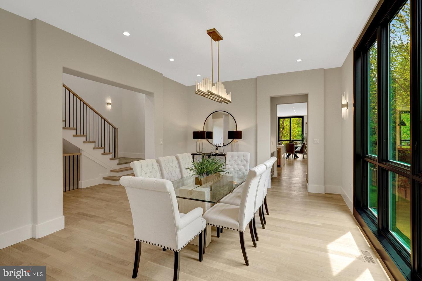 1853 MASSACHUSETTS AVE, MCLEAN, Virginia 22101, 5 Bedrooms Bedrooms, ,5 BathroomsBathrooms,Residential,For sale,1853 MASSACHUSETTS AVE,VAFX2232810 MLS # VAFX2232810