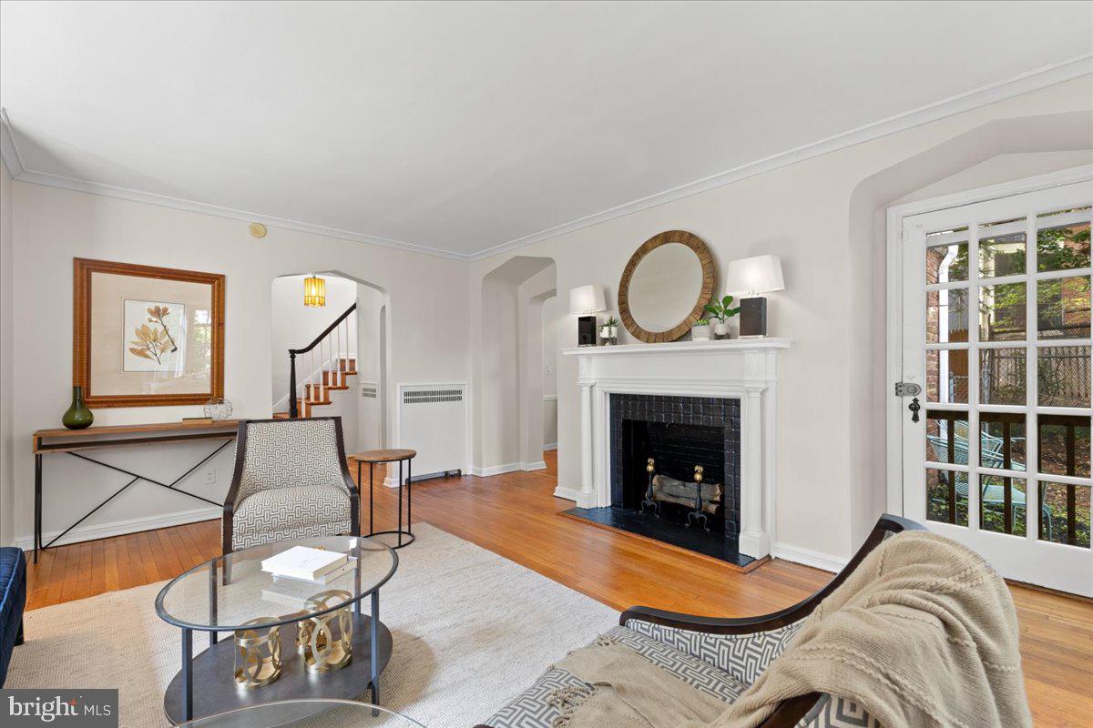 3721 MASSACHUSETTS AVE NW, WASHINGTON, District Of Columbia 20016, 3 Bedrooms Bedrooms, ,2 BathroomsBathrooms,Residential,For sale,3721 MASSACHUSETTS AVE NW,DCDC2194464 MLS # DCDC2194464