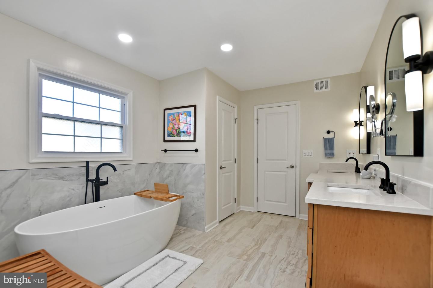 25780 RACING SUN DR, ALDIE, Virginia 20105, 4 Bedrooms Bedrooms, ,4 BathroomsBathrooms,Residential,For sale,25780 RACING SUN DR,VALO2093276 MLS # VALO2093276