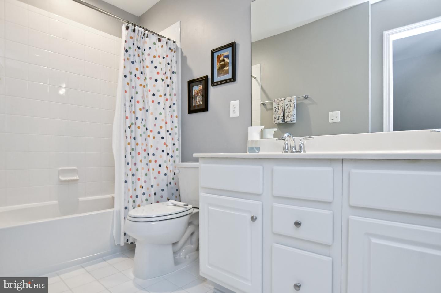 25780 RACING SUN DR, ALDIE, Virginia 20105, 4 Bedrooms Bedrooms, ,4 BathroomsBathrooms,Residential,For sale,25780 RACING SUN DR,VALO2093276 MLS # VALO2093276