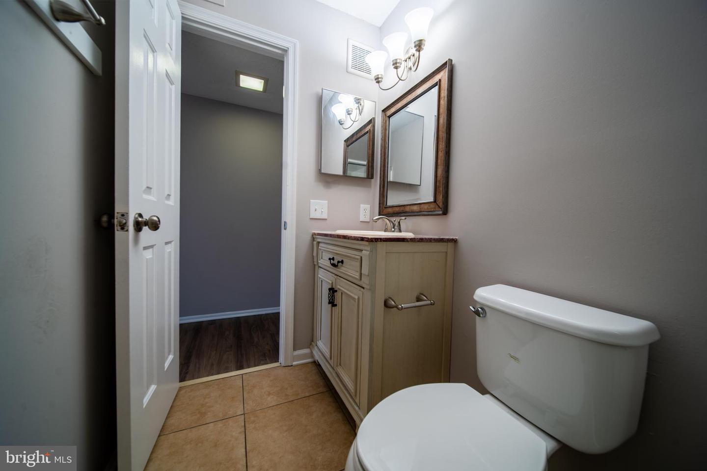 120 FORT EVANS RD SE #E, LEESBURG, Virginia 20175, 3 Bedrooms Bedrooms, ,2 BathroomsBathrooms,Residential,For sale,120 FORT EVANS RD SE #E,VALO2093630 MLS # VALO2093630