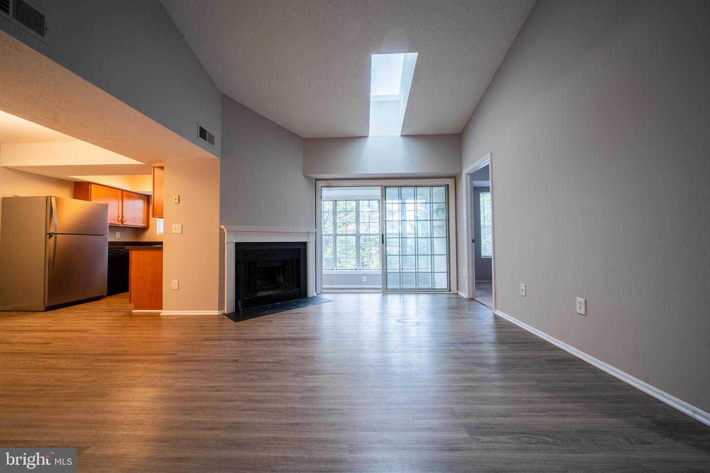 120 FORT EVANS RD SE #E, LEESBURG, Virginia 20175, 3 Bedrooms Bedrooms, ,2 BathroomsBathrooms,Residential,For sale,120 FORT EVANS RD SE #E,VALO2093630 MLS # VALO2093630