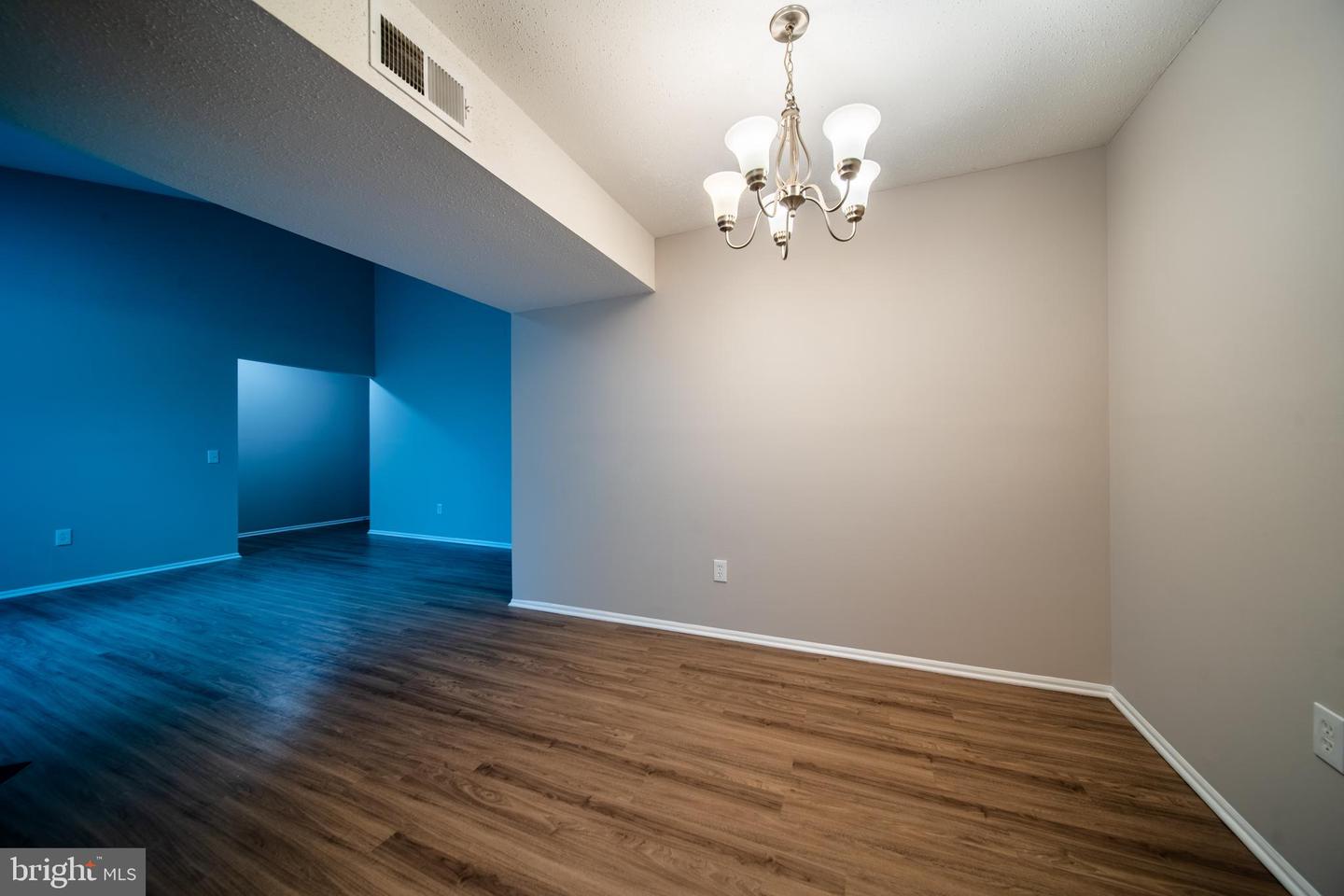 120 FORT EVANS RD SE #E, LEESBURG, Virginia 20175, 3 Bedrooms Bedrooms, ,2 BathroomsBathrooms,Residential,For sale,120 FORT EVANS RD SE #E,VALO2093630 MLS # VALO2093630