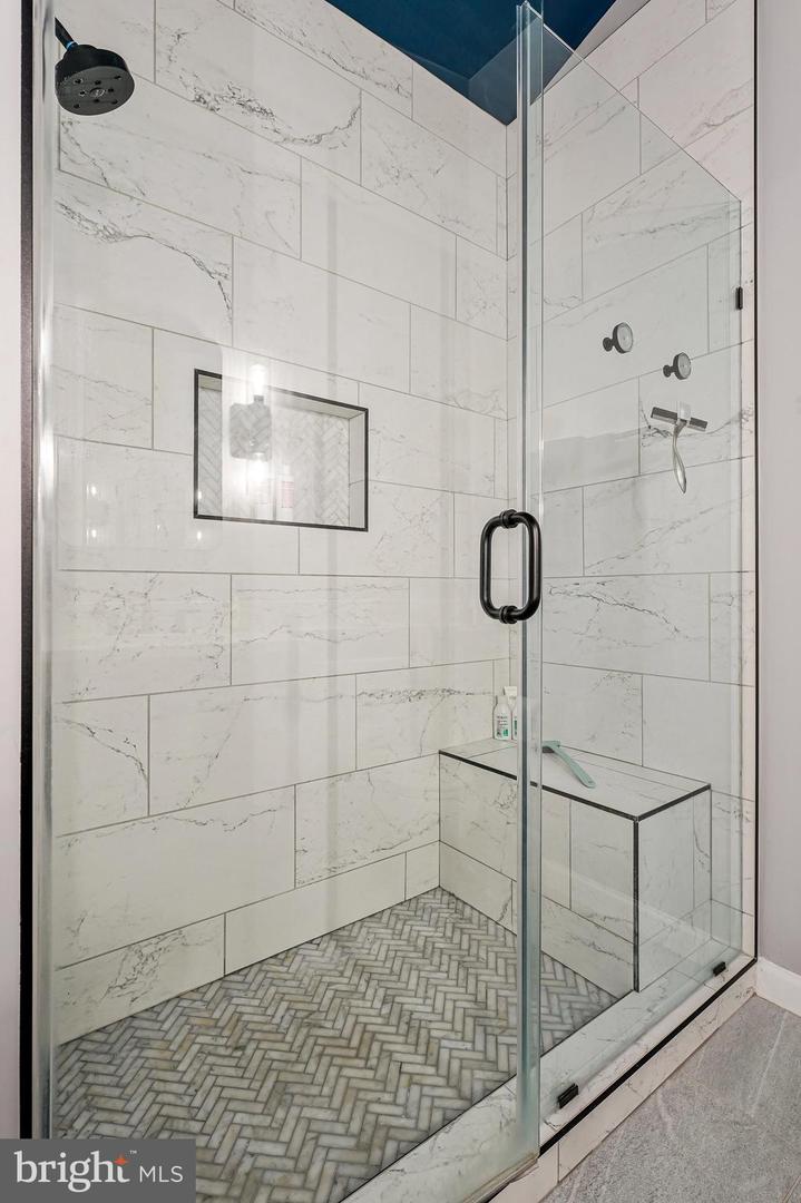 7453 GADSBY SQ, ALEXANDRIA, Virginia 22315, 3 Bedrooms Bedrooms, ,2 BathroomsBathrooms,Residential,For sale,7453 GADSBY SQ,VAFX2235412 MLS # VAFX2235412