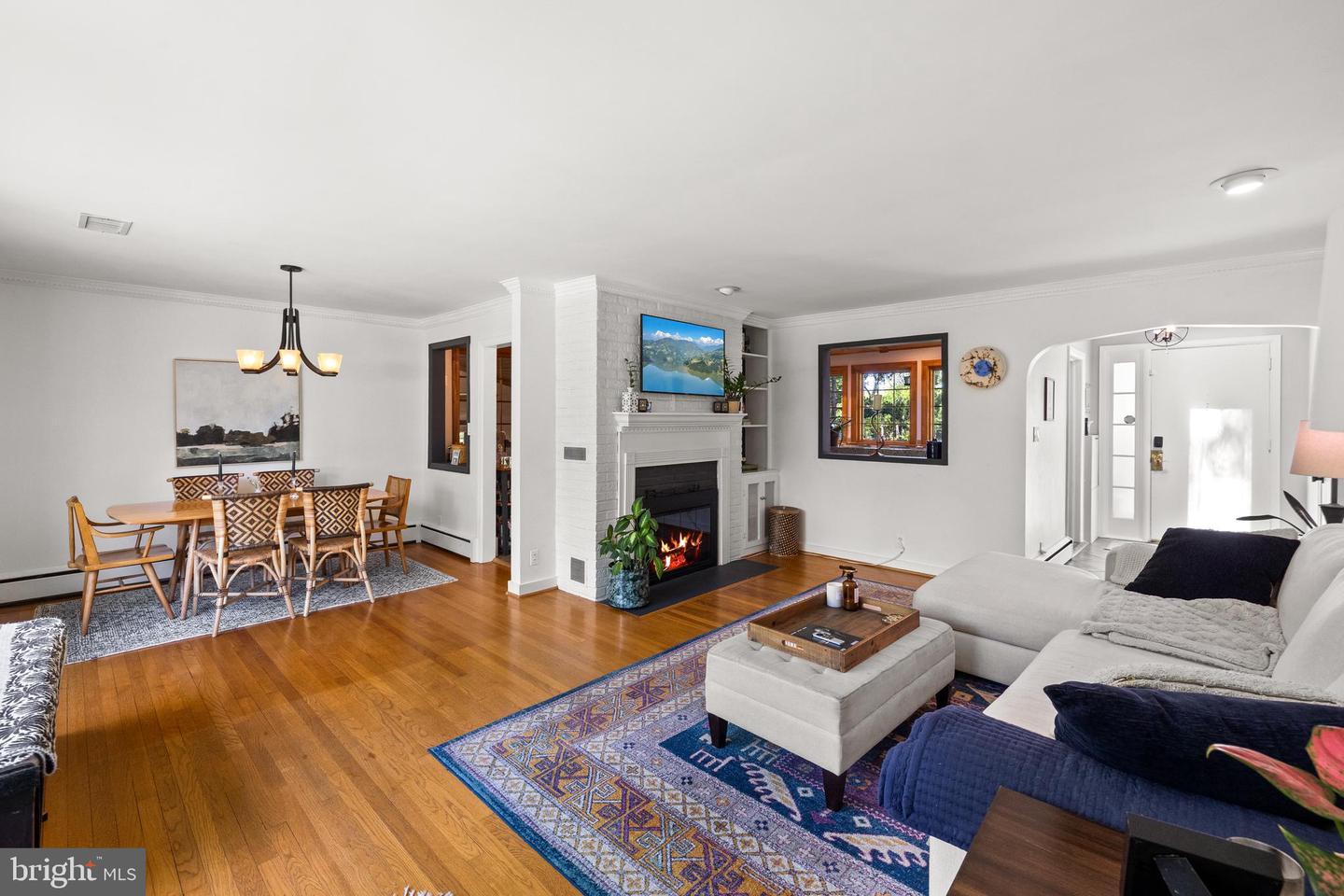 6509 SPRING TER, FALLS CHURCH, Virginia 22042, 4 Bedrooms Bedrooms, ,3 BathroomsBathrooms,Residential,For sale,6509 SPRING TER,VAFX2235536 MLS # VAFX2235536