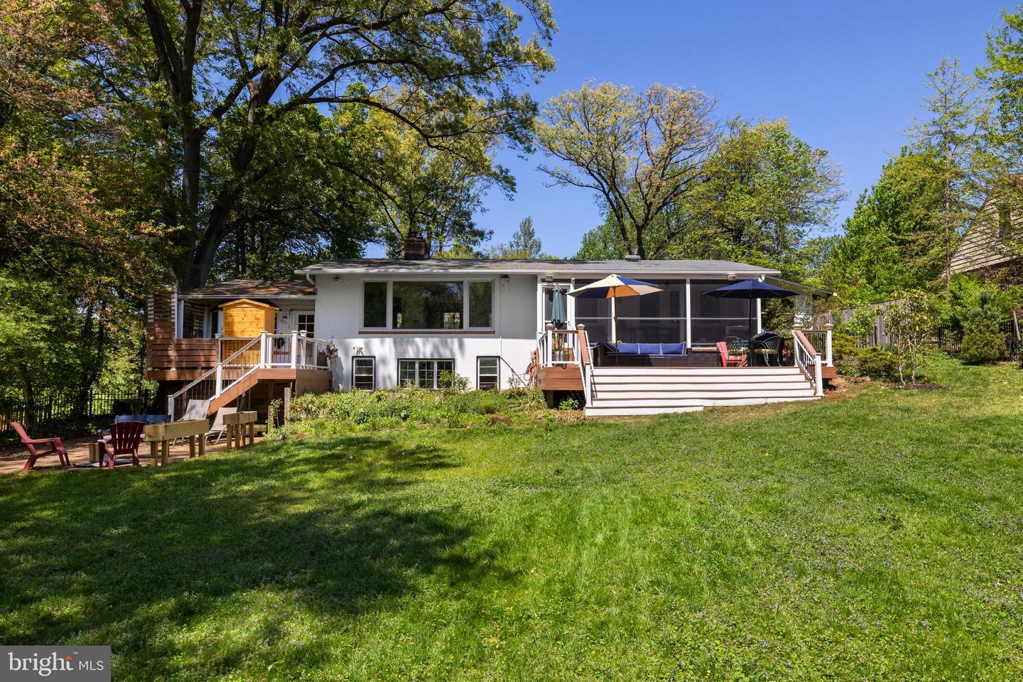 6509 SPRING TER, FALLS CHURCH, Virginia 22042, 4 Bedrooms Bedrooms, ,3 BathroomsBathrooms,Residential,For sale,6509 SPRING TER,VAFX2235536 MLS # VAFX2235536