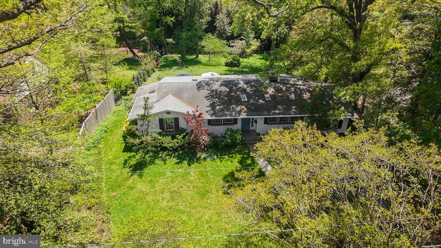 6509 SPRING TER, FALLS CHURCH, Virginia 22042, 4 Bedrooms Bedrooms, ,3 BathroomsBathrooms,Residential,For sale,6509 SPRING TER,VAFX2235536 MLS # VAFX2235536