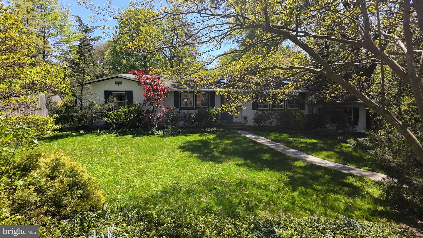 6509 SPRING TER, FALLS CHURCH, Virginia 22042, 4 Bedrooms Bedrooms, ,3 BathroomsBathrooms,Residential,For sale,6509 SPRING TER,VAFX2235536 MLS # VAFX2235536