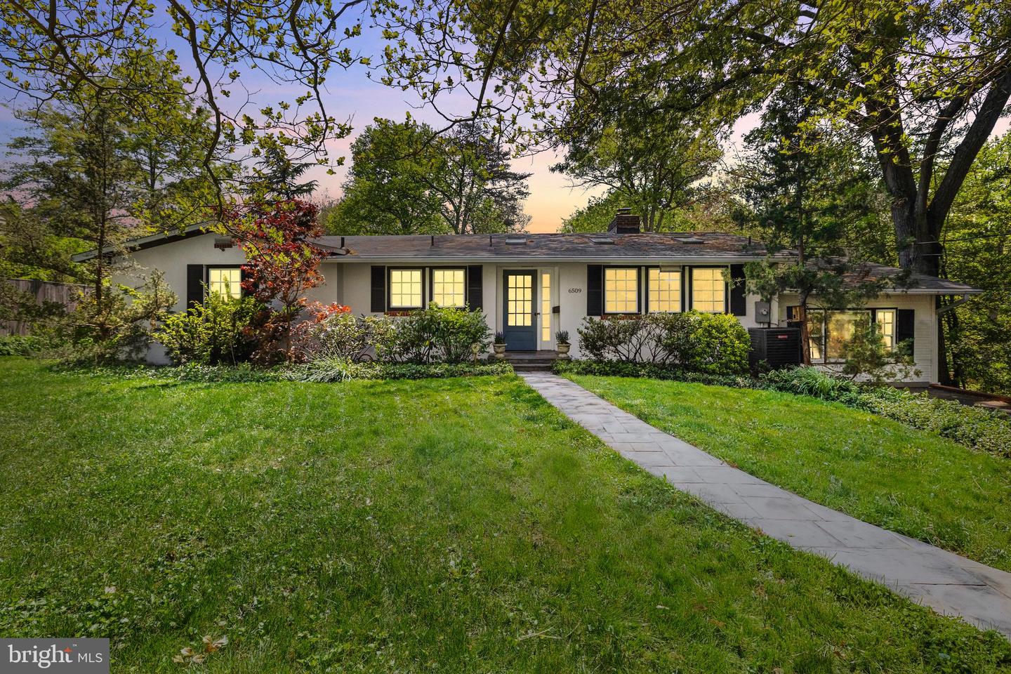 6509 SPRING TER, FALLS CHURCH, Virginia 22042, 4 Bedrooms Bedrooms, ,3 BathroomsBathrooms,Residential,For sale,6509 SPRING TER,VAFX2235536 MLS # VAFX2235536