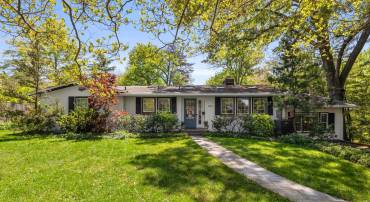 6509 SPRING TER, FALLS CHURCH, Virginia 22042, 4 Bedrooms Bedrooms, ,3 BathroomsBathrooms,Residential,For sale,6509 SPRING TER,VAFX2235536 MLS # VAFX2235536