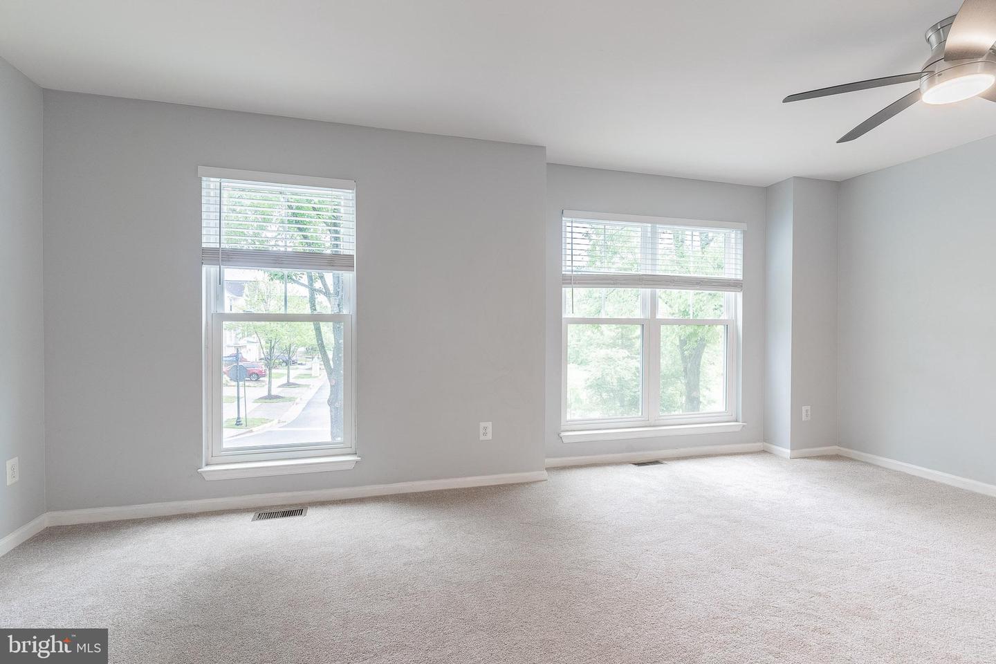 25362 ASHBURY DR, CHANTILLY, Virginia 20152, 3 Bedrooms Bedrooms, ,3 BathroomsBathrooms,Residential,For sale,25362 ASHBURY DR,VALO2094564 MLS # VALO2094564