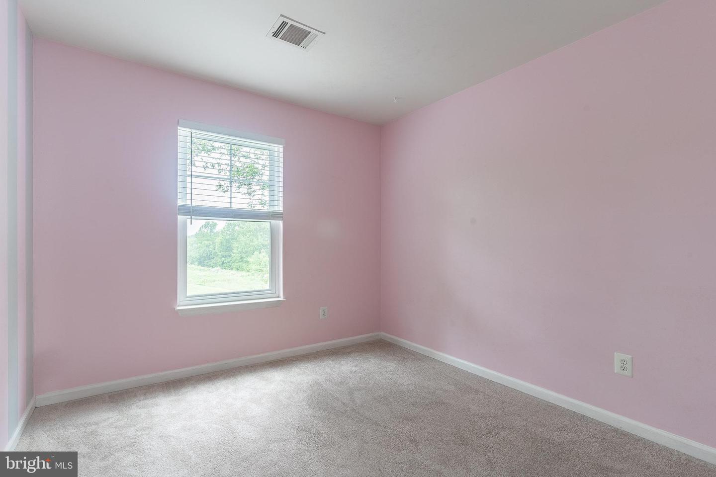 25362 ASHBURY DR, CHANTILLY, Virginia 20152, 3 Bedrooms Bedrooms, ,3 BathroomsBathrooms,Residential,For sale,25362 ASHBURY DR,VALO2094564 MLS # VALO2094564
