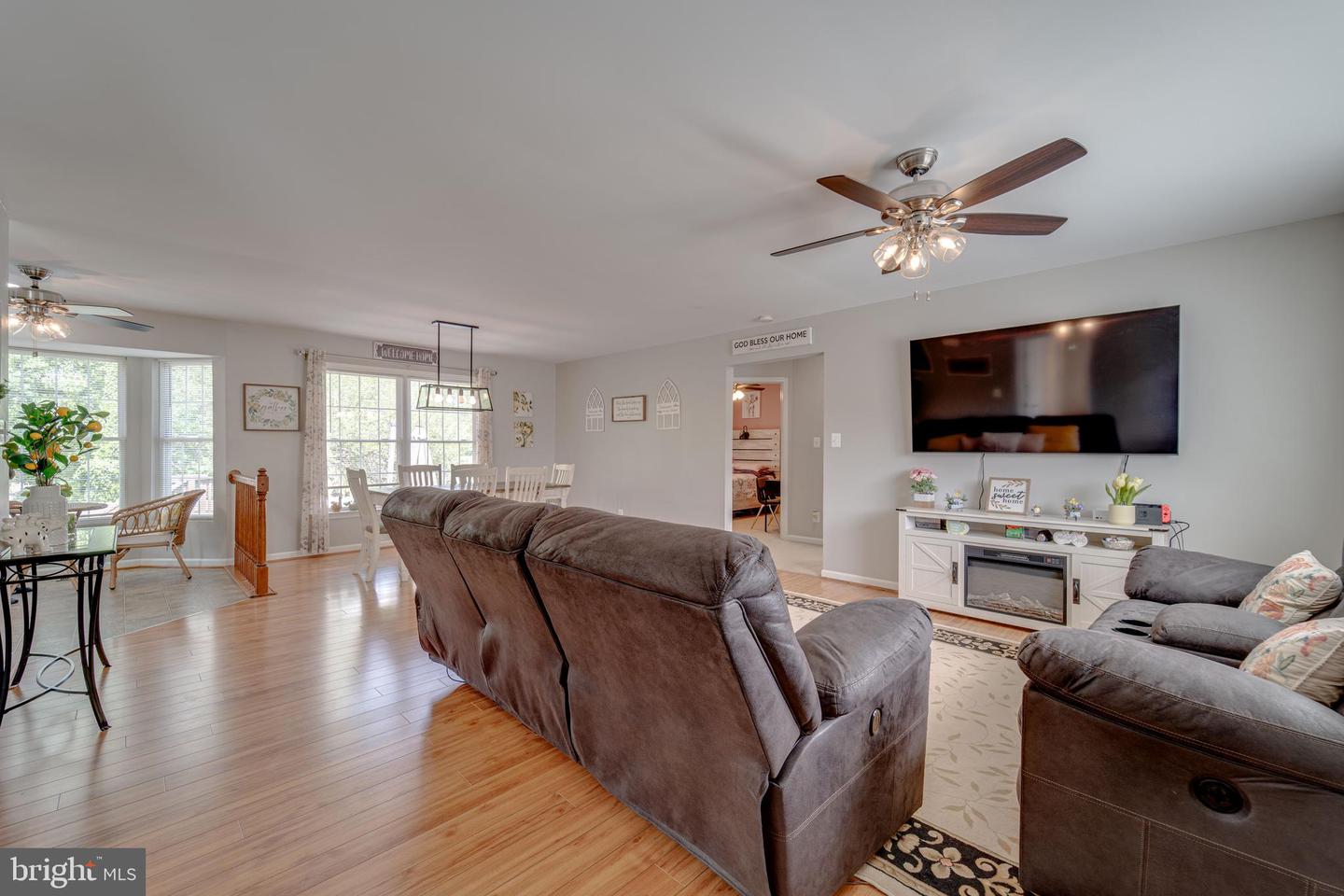 5 LAVELLE DR, FREDERICKSBURG, Virginia 22407, 3 Bedrooms Bedrooms, ,2 BathroomsBathrooms,Residential,For sale,5 LAVELLE DR,VASP2032548 MLS # VASP2032548