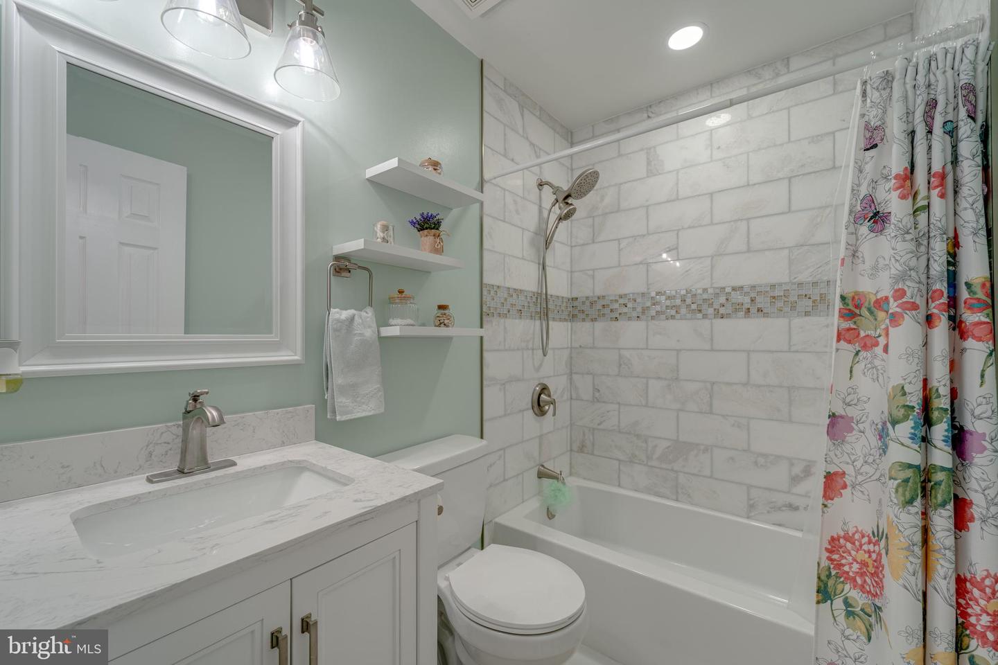 5 LAVELLE DR, FREDERICKSBURG, Virginia 22407, 3 Bedrooms Bedrooms, ,2 BathroomsBathrooms,Residential,For sale,5 LAVELLE DR,VASP2032548 MLS # VASP2032548