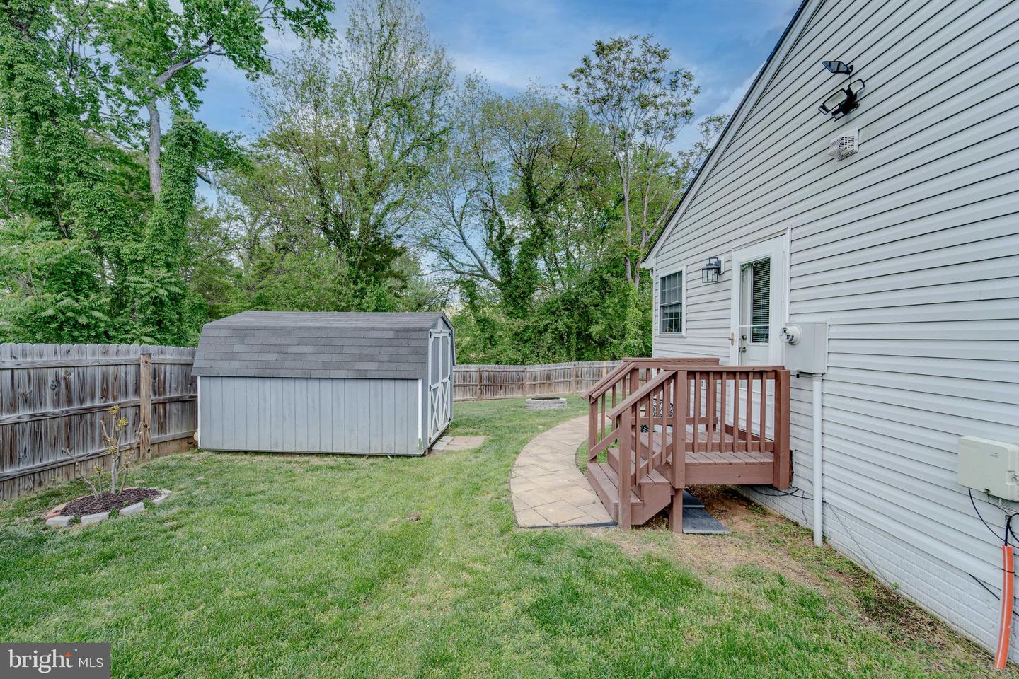 5 LAVELLE DR, FREDERICKSBURG, Virginia 22407, 3 Bedrooms Bedrooms, ,2 BathroomsBathrooms,Residential,For sale,5 LAVELLE DR,VASP2032548 MLS # VASP2032548