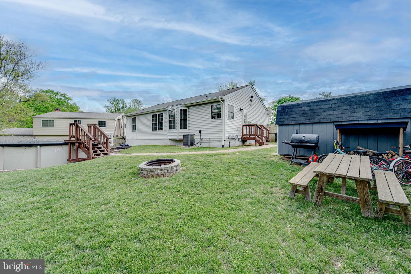 5 LAVELLE DR, FREDERICKSBURG, Virginia 22407, 3 Bedrooms Bedrooms, ,2 BathroomsBathrooms,Residential,For sale,5 LAVELLE DR,VASP2032548 MLS # VASP2032548