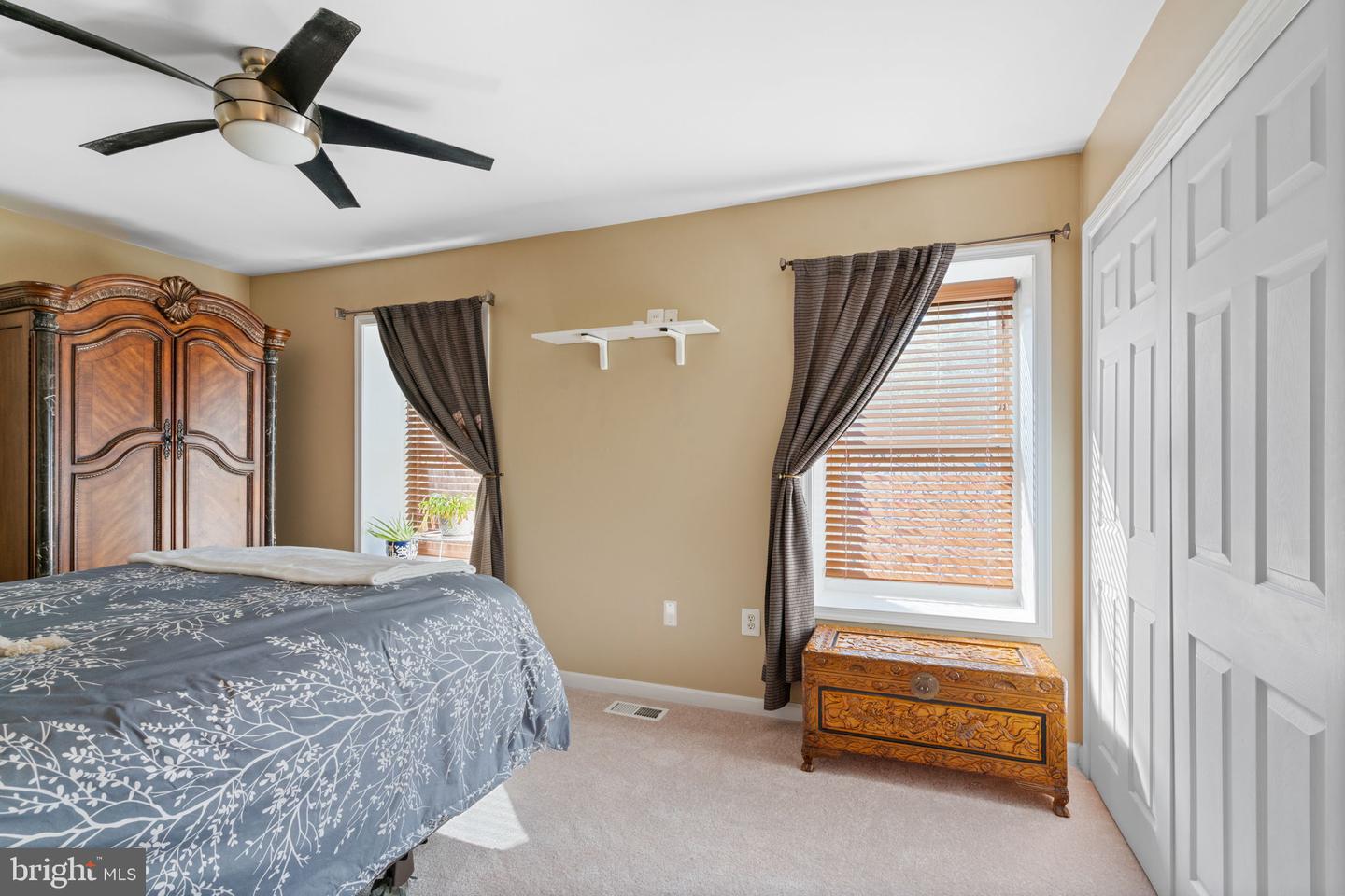 6465 BLARNEY STONE CT, SPRINGFIELD, Virginia 22152, 3 Bedrooms Bedrooms, ,3 BathroomsBathrooms,Residential,For sale,6465 BLARNEY STONE CT,VAFX2236688 MLS # VAFX2236688