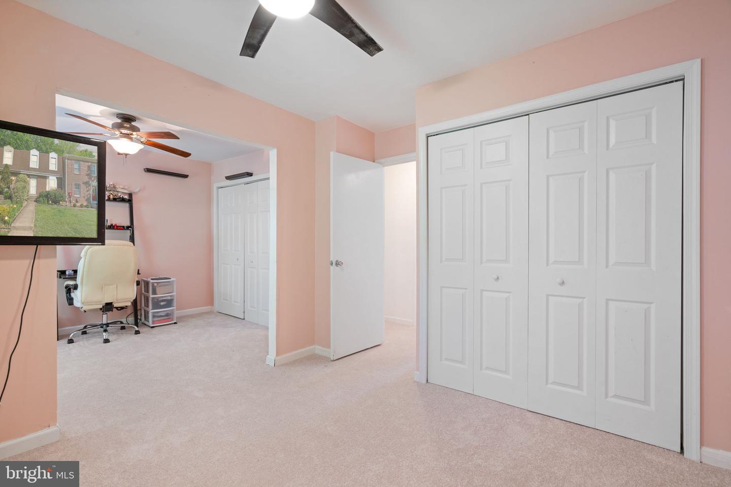 6465 BLARNEY STONE CT, SPRINGFIELD, Virginia 22152, 3 Bedrooms Bedrooms, ,3 BathroomsBathrooms,Residential,For sale,6465 BLARNEY STONE CT,VAFX2236688 MLS # VAFX2236688