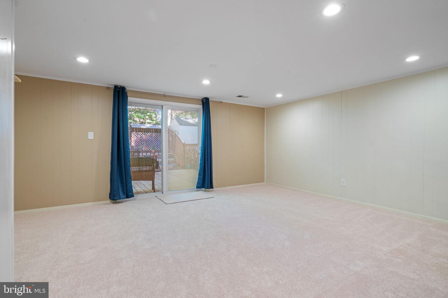 6465 BLARNEY STONE CT, SPRINGFIELD, Virginia 22152, 3 Bedrooms Bedrooms, ,3 BathroomsBathrooms,Residential,For sale,6465 BLARNEY STONE CT,VAFX2236688 MLS # VAFX2236688