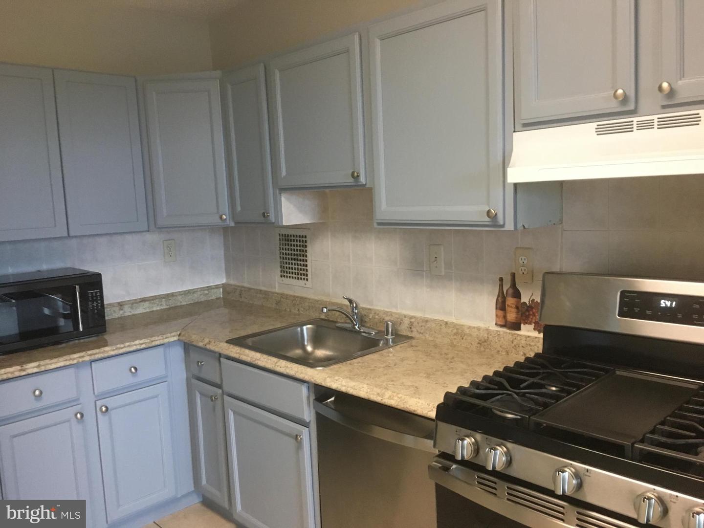 3705 S GEORGE MASON DR #2013S, FALLS CHURCH, Virginia 22041, 2 Bedrooms Bedrooms, ,1 BathroomBathrooms,Residential,For sale,3705 S GEORGE MASON DR #2013S,VAFX2236824 MLS # VAFX2236824