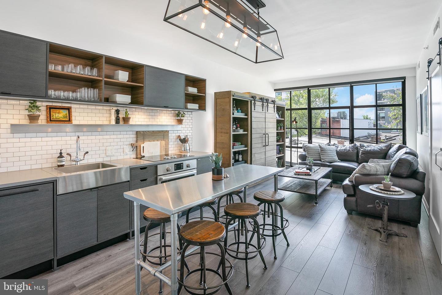2030 8TH ST NW #301, WASHINGTON, District Of Columbia 20001, 1 Bedroom Bedrooms, ,1 BathroomBathrooms,Residential,For sale,2030 8TH ST NW #301,DCDC2197930 MLS # DCDC2197930