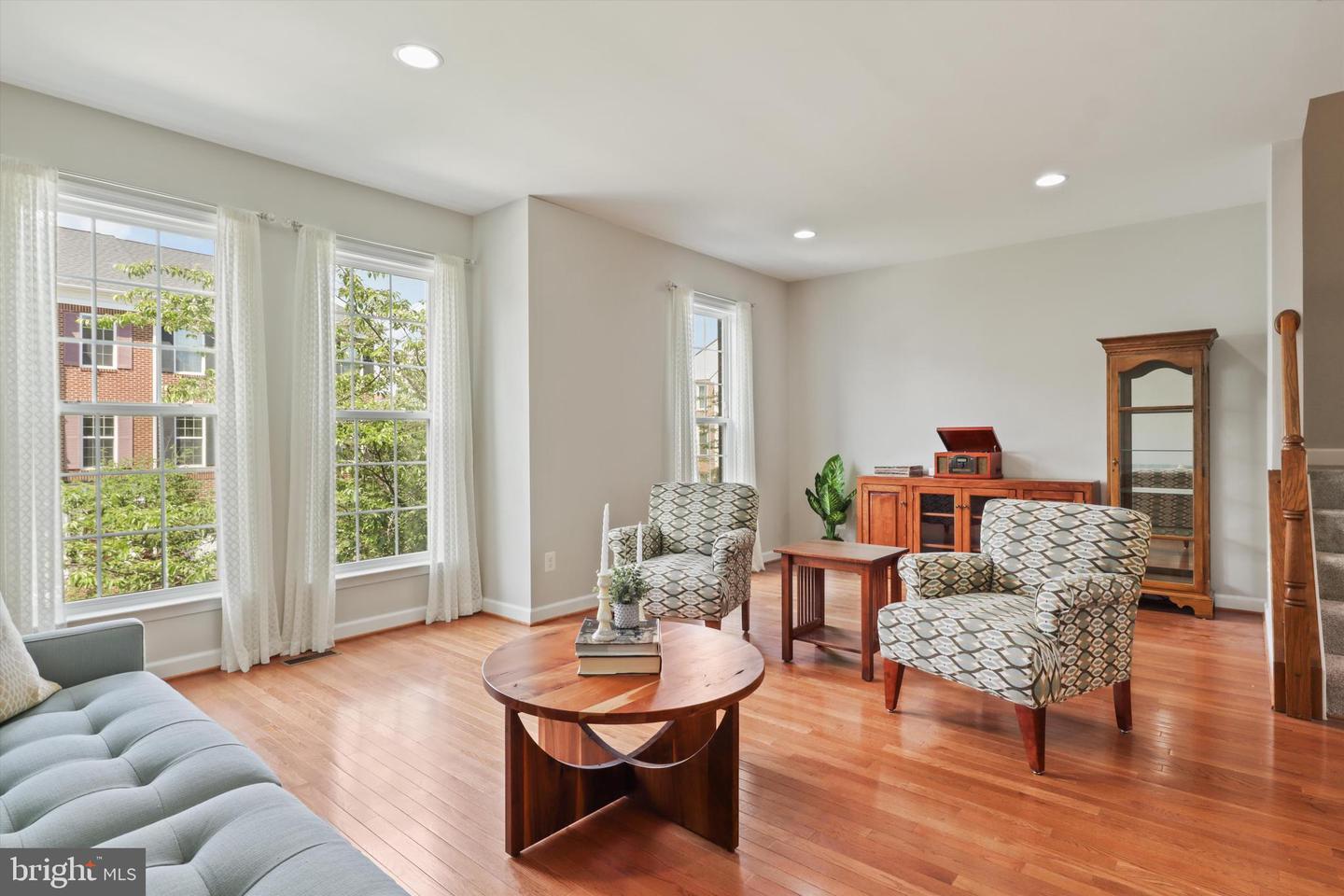 6253 CASDIN DR, ALEXANDRIA, Virginia 22310, 3 Bedrooms Bedrooms, ,2 BathroomsBathrooms,Residential,For sale,6253 CASDIN DR,VAFX2237388 MLS # VAFX2237388