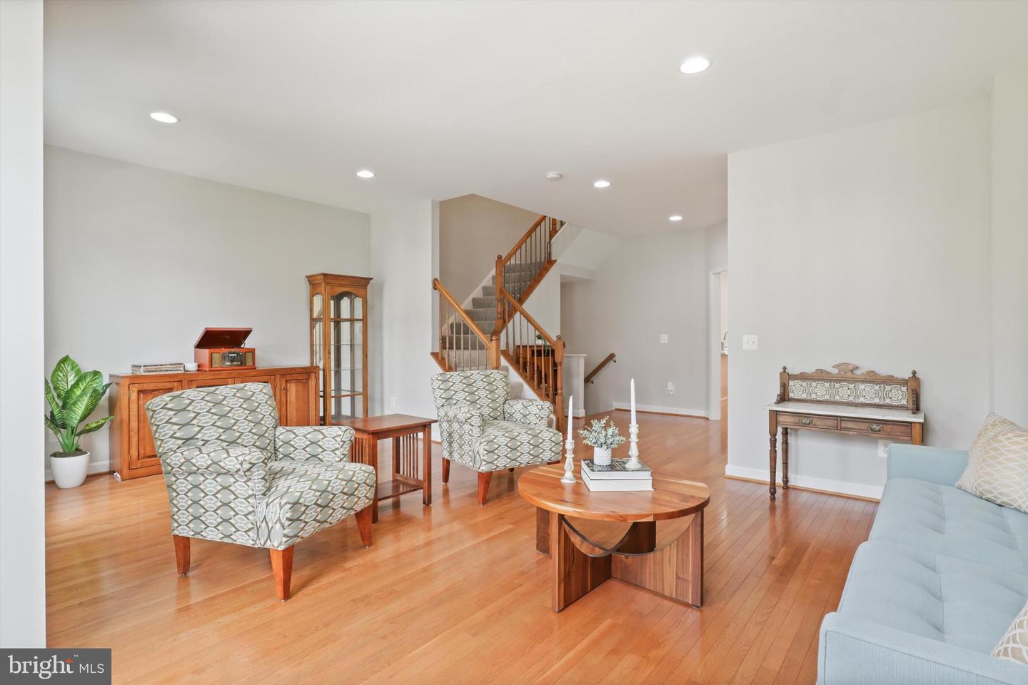 6253 CASDIN DR, ALEXANDRIA, Virginia 22310, 3 Bedrooms Bedrooms, ,2 BathroomsBathrooms,Residential,For sale,6253 CASDIN DR,VAFX2237388 MLS # VAFX2237388