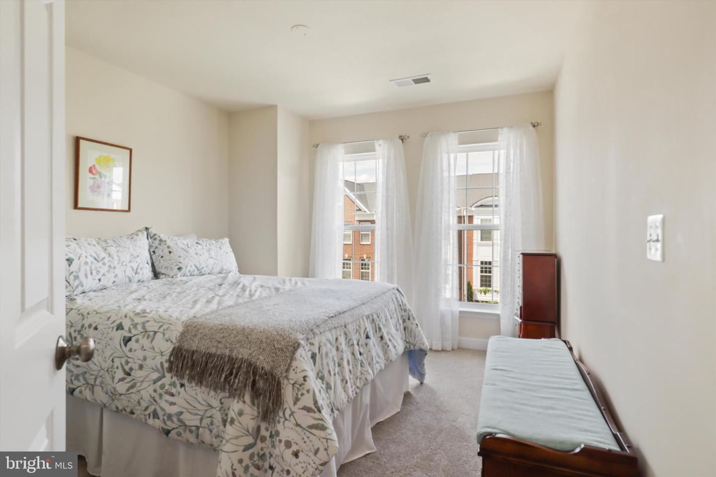 6253 CASDIN DR, ALEXANDRIA, Virginia 22310, 3 Bedrooms Bedrooms, ,2 BathroomsBathrooms,Residential,For sale,6253 CASDIN DR,VAFX2237388 MLS # VAFX2237388