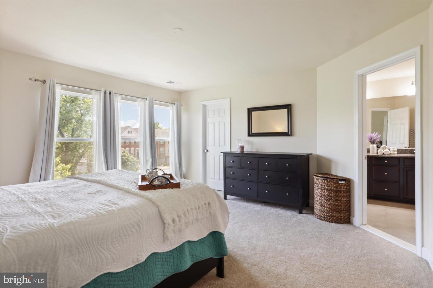 6253 CASDIN DR, ALEXANDRIA, Virginia 22310, 3 Bedrooms Bedrooms, ,2 BathroomsBathrooms,Residential,For sale,6253 CASDIN DR,VAFX2237388 MLS # VAFX2237388