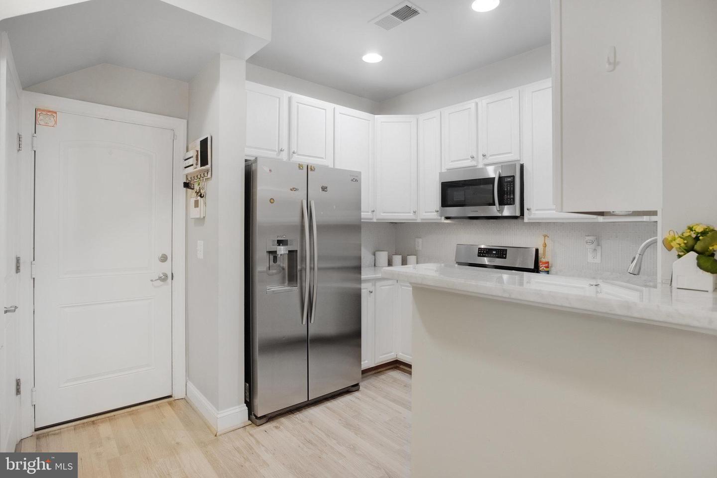 2350 MERSEYSIDE DR, WOODBRIDGE, Virginia 22191, 2 Bedrooms Bedrooms, ,1 BathroomBathrooms,Residential,For sale,2350 MERSEYSIDE DR,VAPW2094006 MLS # VAPW2094006