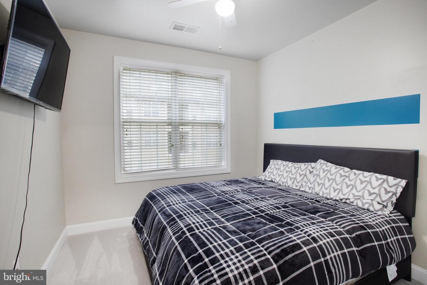 2350 MERSEYSIDE DR, WOODBRIDGE, Virginia 22191, 2 Bedrooms Bedrooms, ,1 BathroomBathrooms,Residential,For sale,2350 MERSEYSIDE DR,VAPW2094006 MLS # VAPW2094006